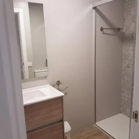 Cozy With Parking Appartement